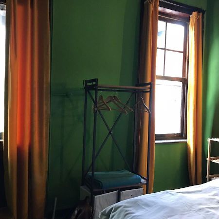 Titan House Vandrehjem Izmir Eksteriør billede