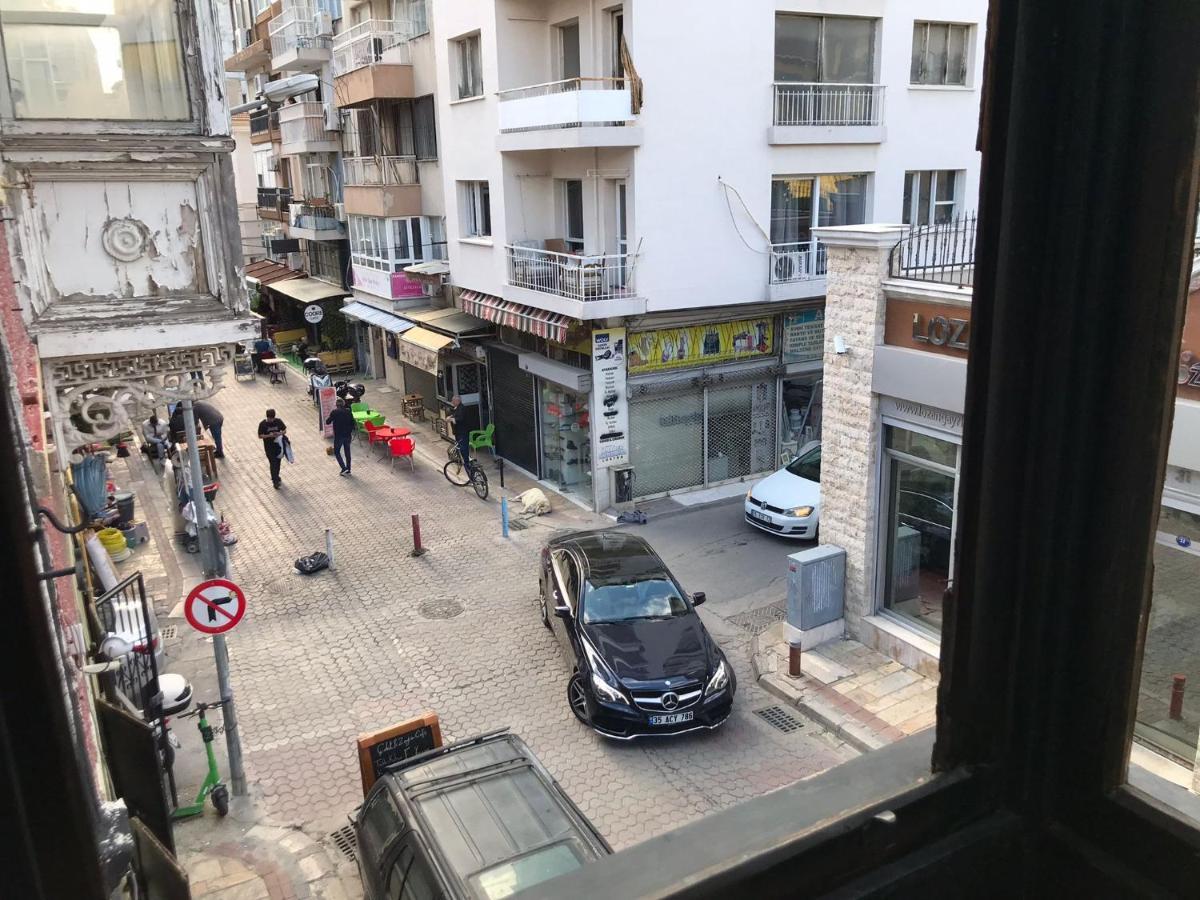 Titan House Vandrehjem Izmir Eksteriør billede