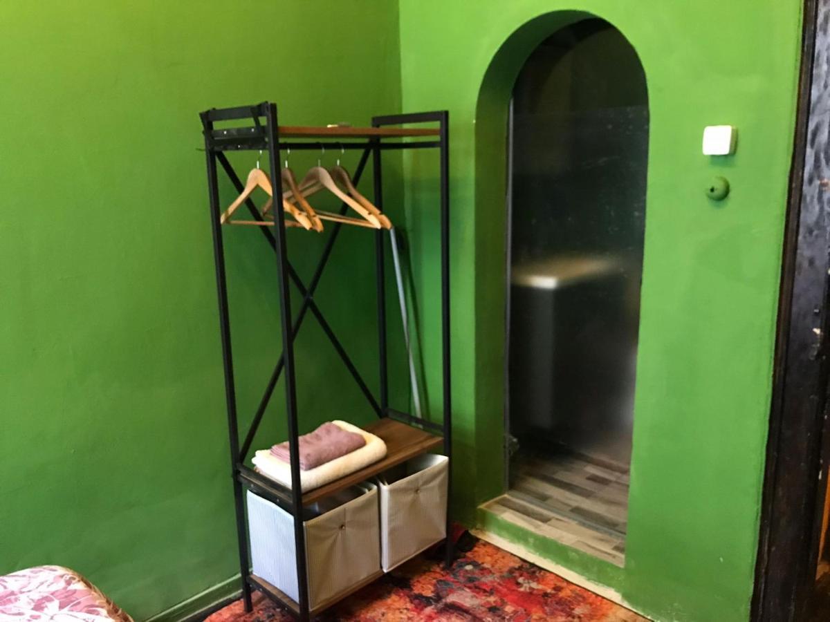 Titan House Vandrehjem Izmir Eksteriør billede